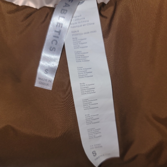 Fabletics Oversized Puffer Vest Size S Natural Blush/Bronzed Brown - Picture 6 of 10